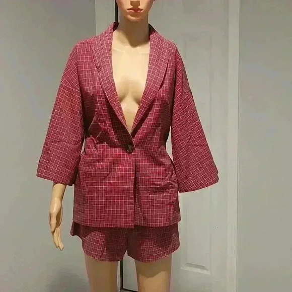 The east order set - Picture 9 of 14